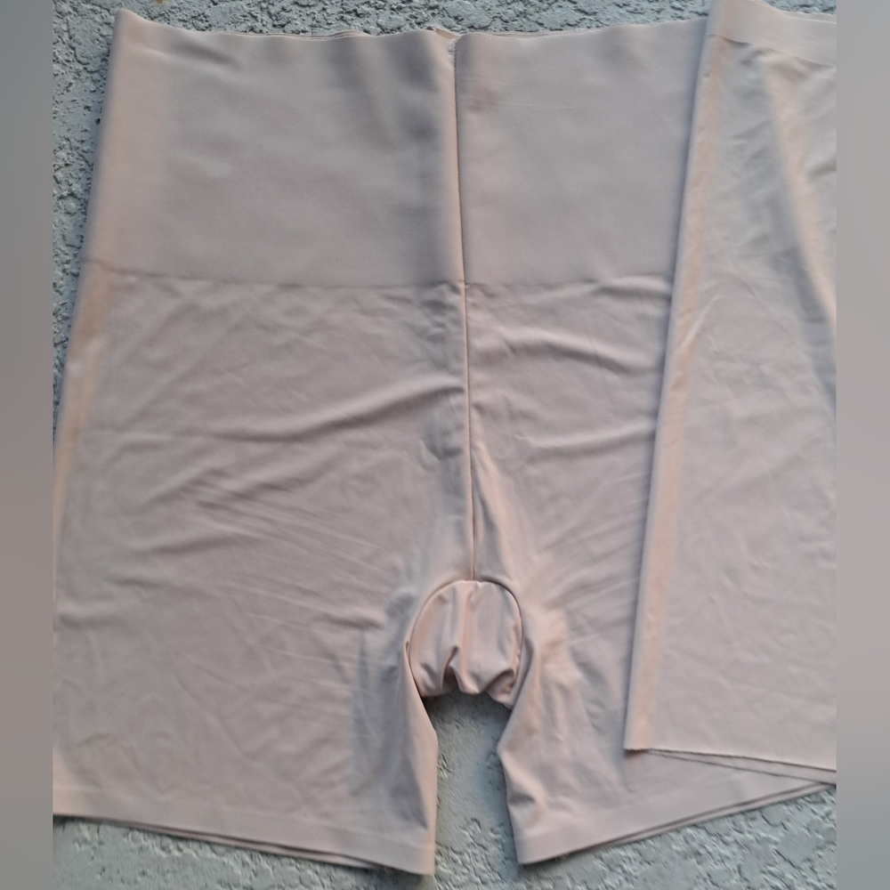 Skinnygirl Bundle (2) Women's Shapewear Shorts - Cream - Picture 6 of 10